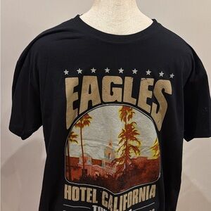 Eagles Black Graphic T-Shirt